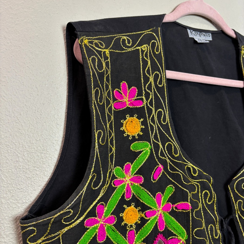y2k Black Embroidered Mirror Vest Women's 2X Boho Festival Mirrorwork Tassel Tie - Picture 3 of 9
